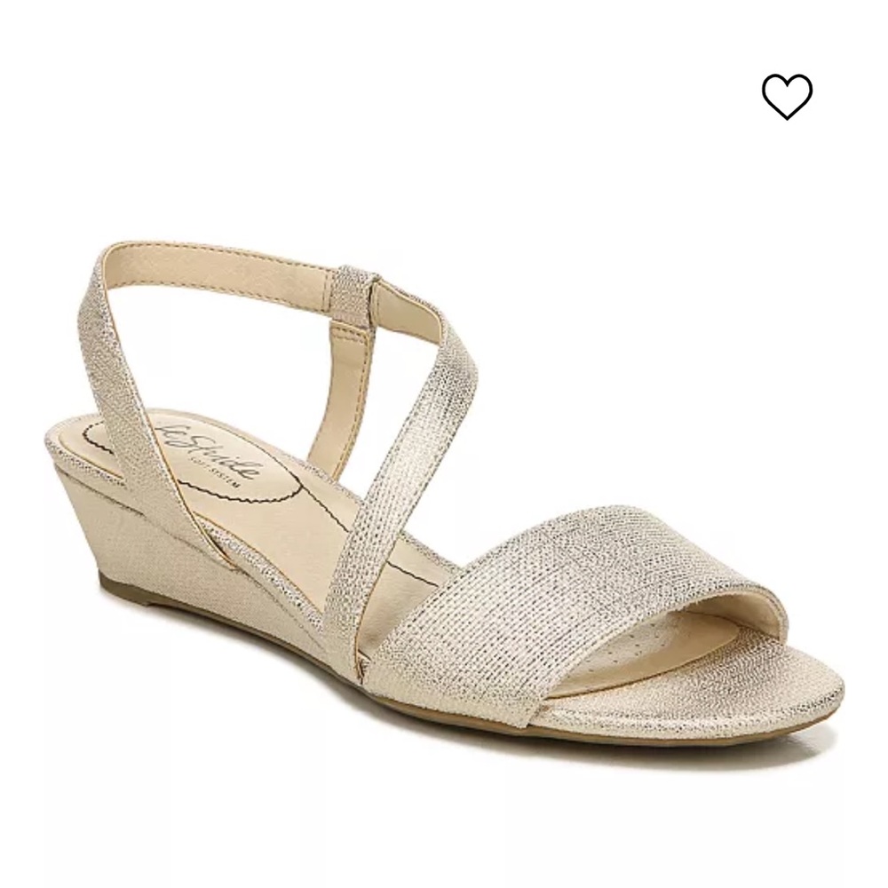New Life Stride Yasmine Gold Sandals 8.5W